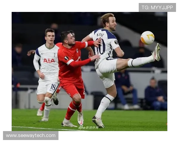 安特卫普迎战热刺展现欧洲赛场激烈对决的精彩瞬间