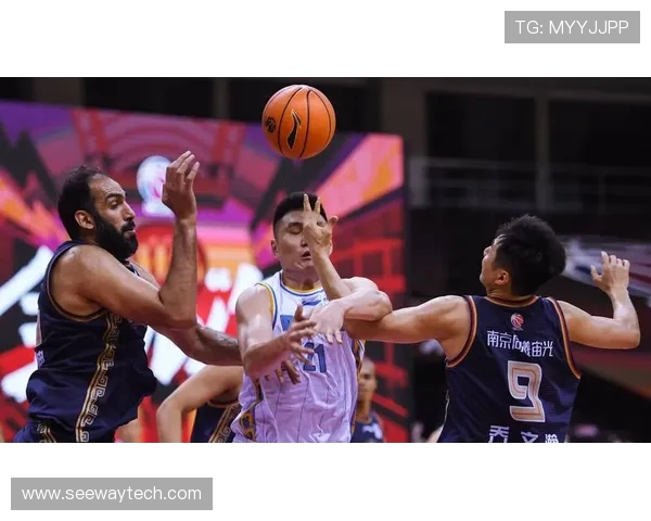 常林的奋斗与成长:从平凡到卓越的篮球人生之路 常林的奋斗与成长:从平凡到卓越的篮球人生之路