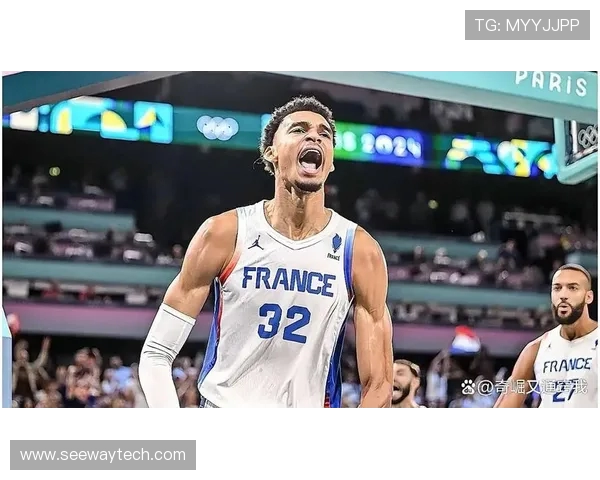 文班亚马新秀赛季表现惊艳场均数据领跑联盟引发热议 文班亚马新秀赛季表现惊艳场均数据领跑联盟引发热议